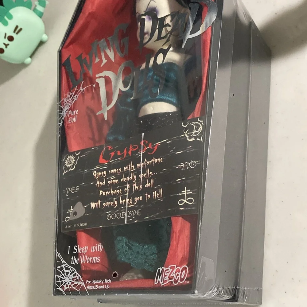 Living Dead Dolls Gypsy